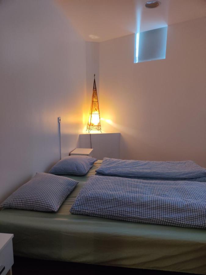 Sm Hostel Рейкьявик Экстерьер фото